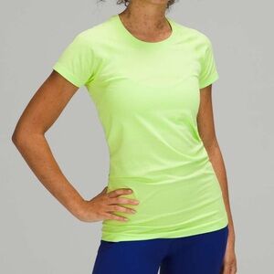 Lululemon Swiftly Tech Short Sleeve in NeoMint